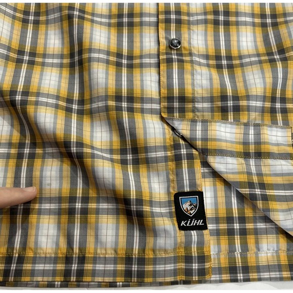 Kuhl Mountain Grown Snap Front Plaid‎ Shirt Sz Small Short Sleeve 100% Poly 🥾 - Picture 11 of 11